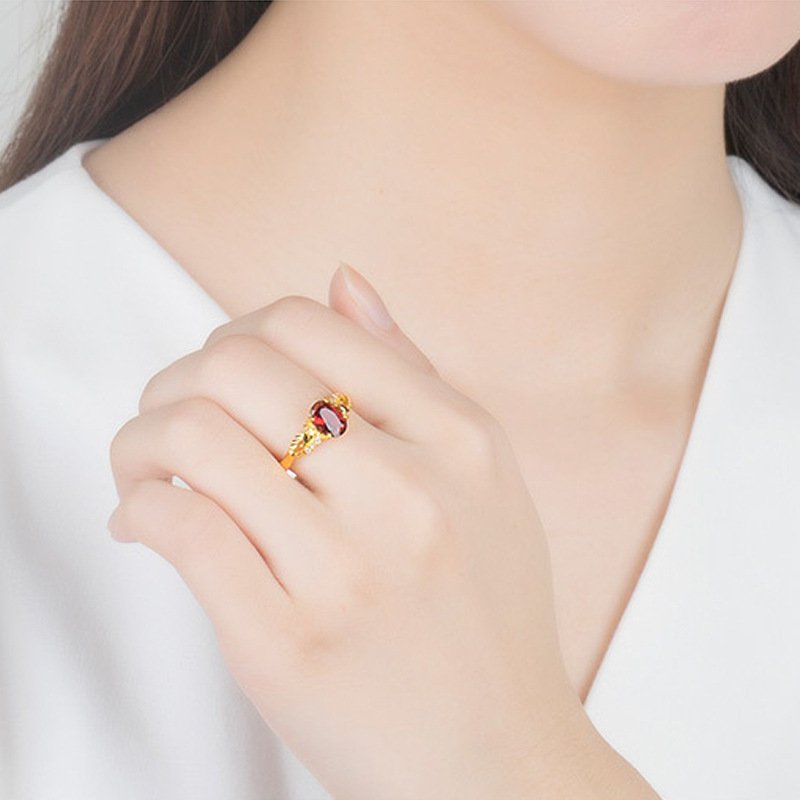 Red garnet ring gold open female ring temperament generous sand gold ruby ??ring hand jewelry