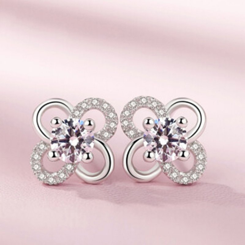 Lucky four-leaf clover silver needle earrings female mini earrings temperament personality earrings simple fashion earrings